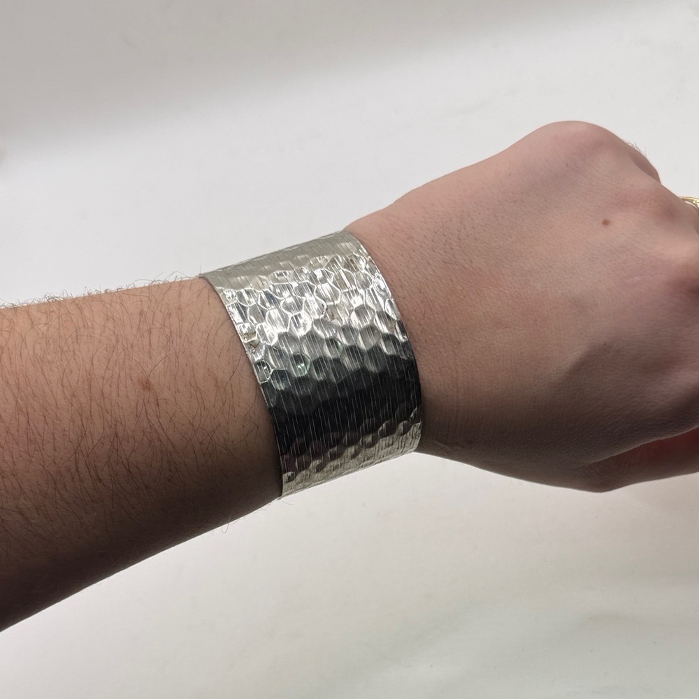 Silver Tone Hammered Cuff Bracelet Bangle Jewelry
